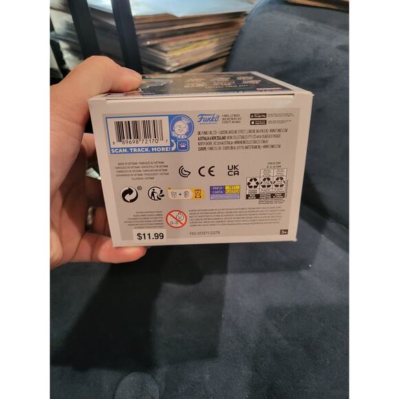 Funko Pop Loki Season 2 Mobius In TVA Temporal Core Suit #1313 Protective Case - Picture 6 of 6